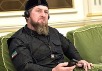 Глава Чечни Рамзан Кадыров прокомментировал спор режиссера Александра Сокурова с президентом Владимиром Путиным, состоявшийся накануне в ходе заседания СПЧ