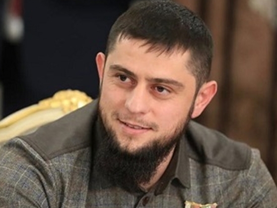Министр печати Чечни дал разъяснения по новому «титулу» Рамзана Кадырова