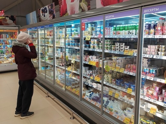 В России производители стали скрывать снижение объема молока надписью «1 кг»