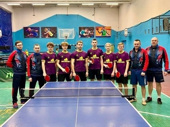 Псковские спортсмены представляют регион на первенстве СЗФО по настольному теннису