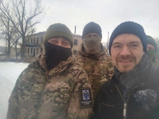 Депутат Антонов доставил в Нью-Йорк термобелье для новосибирских военных