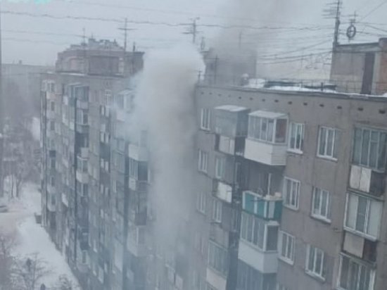 В Новосибирске из-за церковной свечки начался пожар в квартире