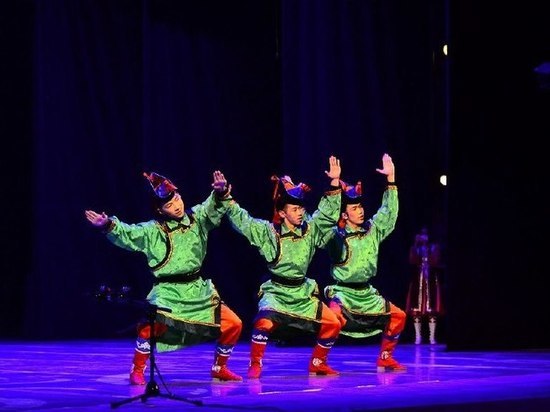 Юные таланты из Монголии выступили в оперном театре Бурятии
