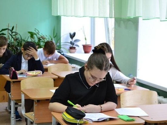 Девятиклассники Югры проходят итоговое собеседование по русскому языку