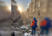 Петербургские спасатели поискового отряда «Экстремум» продолжают помогать разбирать завалы после мощного землетрясения в Турции. О ходе работ они рассказали в своей группе в социальной сети «ВКонтакте».