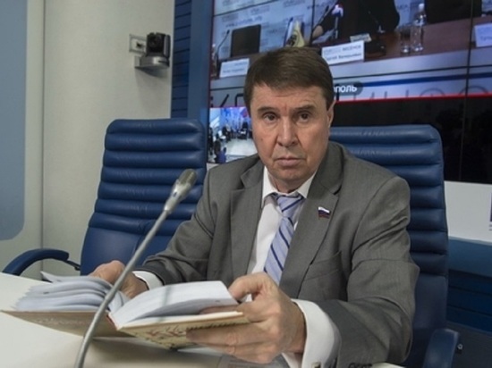 Сенатор Цеков заявил, что Зеленский намеренно искажает положение дел в Крыму