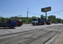 В Хабаровске активно ремонтируют дороги после зимы. Во вторник, 23 мая, проводится ямочный ремонт на проспекте 60-летия Октября, сообщили в пресс-службе мэрии краевой столицы.