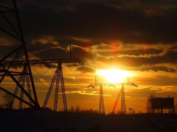 Минэнерго Украины отмечает многочисленные проблемы с энергоснабжением, в которых виноваты обстрелы и погода