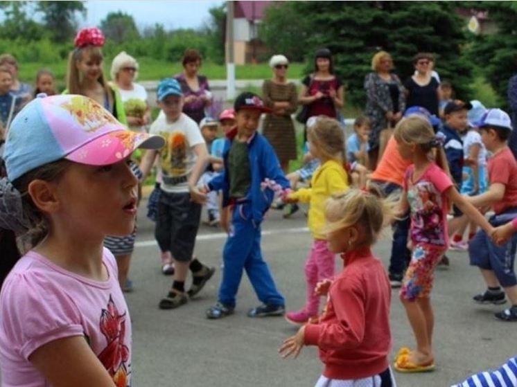 В Орловской области насчитали больше 127 тысяч детей