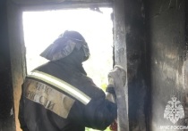 Ночной пожар потушили в Облученском районе. Загорелась баня в частном подворье, сообщили в пресс-службе ГУ МЧС РФ по ЕАО.