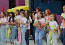 В пятницу, 16 июня в 18:00, возле кинотеатра «Хабаровск» пройдет фестиваль творческой молодежи «ДВ Арбат». Об этом сообщили в пресс-службе мэрии Хабаровска.