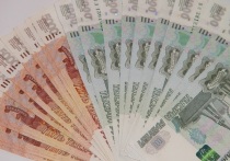 В Барнауле воры проникли в квартиру 48-летней женщины и украли сумку, в которой лежали 200 тысяч рублей