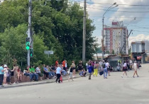 Днем 10 августа в Барнауле эвакуировали посетителей и сотрудников ТЦ «Пионер»