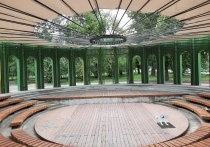 В барнаульском парке «Изумрудный» завершили строительство амфитеатра