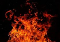 Пресс-служба ГУ МЧС России по Краснодарскому краю сообщила, что в столице Кубани в воскресенье произошел крупный пожар в многоэтажном жилом доме