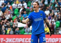 Вратарь «Краснодара» Матвей Сафонов прокомментировал «ничью» в матче с «Зенитом». По его словам, у петербургской команды были значительные шансы «вырвать» победу.