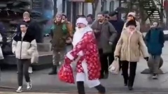 Сражение Деда Мороза и Снегурочки во Владивостоке