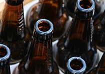 Арбитражный суд Санкт-Петербурга и Ленинградской области признал недействительными односторонние отказы датской группы Carlsberg Breweries от лицензионного соглашения с пивоваренной компанией "Балтика" об использовании брендов пива Carlsberg
