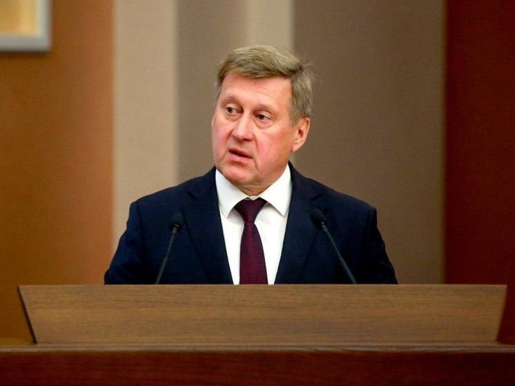 Мэр Новосибирска Анатолий Локоть досрочно подал в отставку