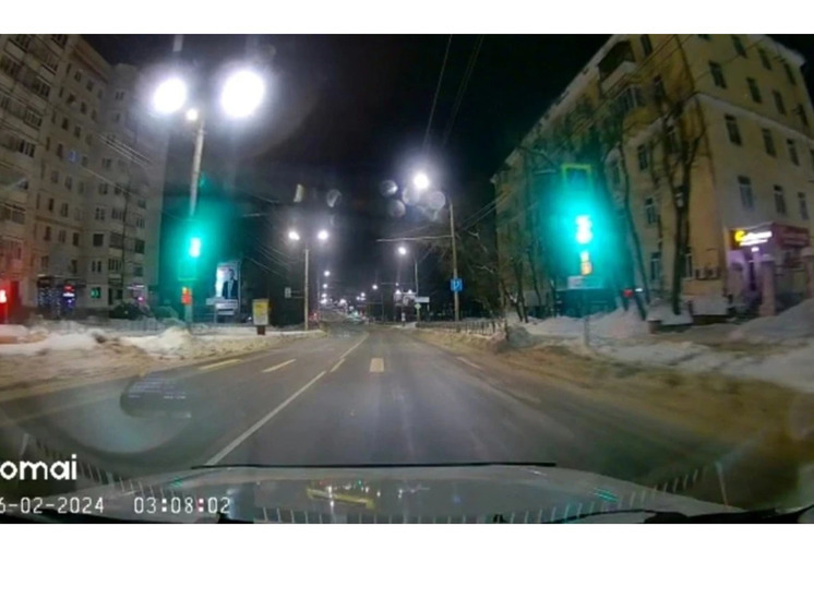 Костромских автомобилистов возмутило появление нового знака на перекрестке «двух светофоров»