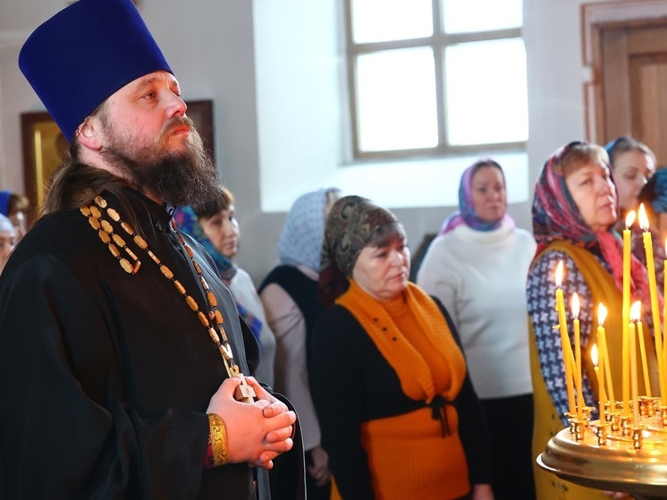 Архиепископ Салехардский и Новоуренгойский отслужил литию по погибшим в «Крокус Сити Холле»