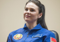 Первая женщина-космонавт из Белоруссии прилетела на орбиту готовить кисломолочные продукты

