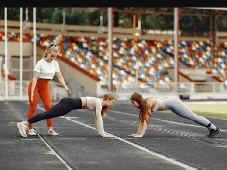 В Липецке в легкой атлетике посоревнуются бабушки, мамы и дочки