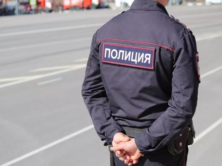 Возле торговых центров в Ростове дежурит вооруженная охрана