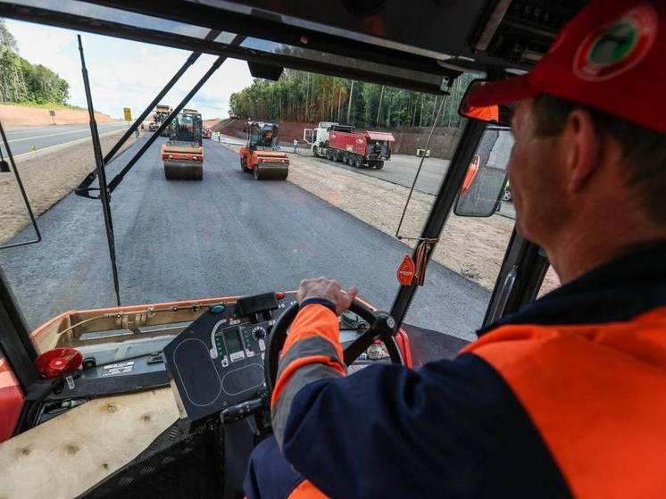 В Татарстане на региональных дорогах ведется ямочный ремонт