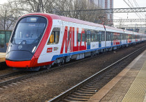 ЧП на железной дороге произошло в Московской области, где столкнулись проходящий обкатку новейший электропоезд "Иволга" и старый тепловоз