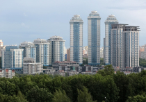 Россияне не осознают, что стоимость квартир взметнулась, но надеются на существенное снижение


