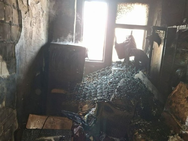 Спасли из горевшей квартиры мужчину в татарстанском Агрызе