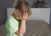 Детские травмы могут стать причиной проблем в личной жизни спустя десятки лет
