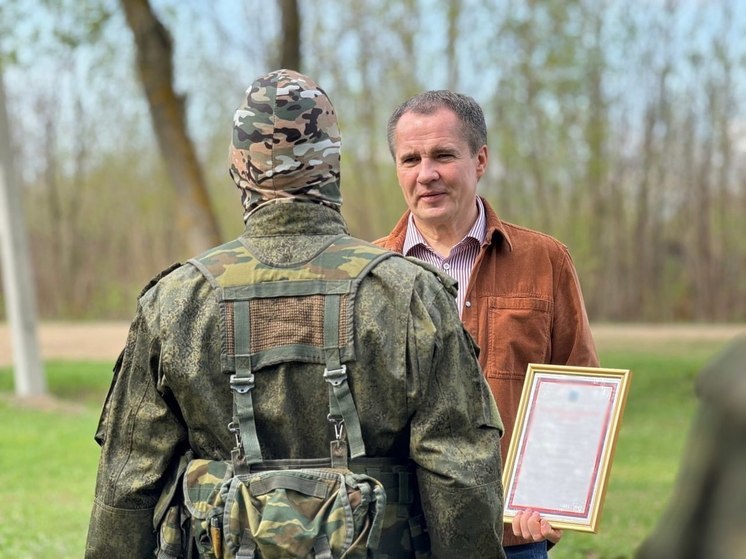  Белгородский губернатор поздравил войска ПВО с профпраздником