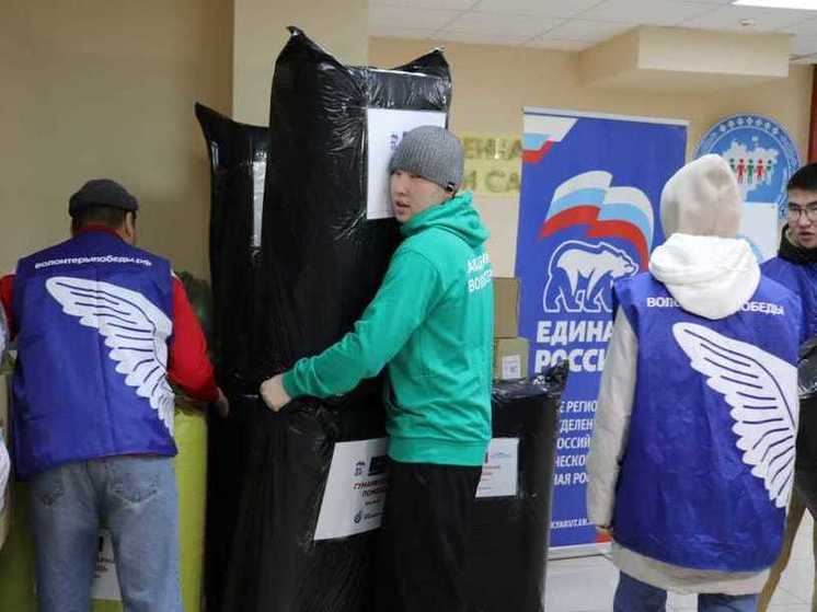 Якутия отправила первую партию гуманитарной помощи пострадавшим жителям в Оренбургской области