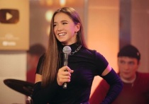 Российская фигуристка-одиночница Камила Валиева поделилась с подписчиками новым роликом. Партнером 17-летней спортсменки стал ее любимый домашний питомец.