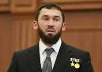 Глава Чечни Рамзан Кадыров объявил о присвоении главе парламента республики Магомеду Даудову звания генерал-майора