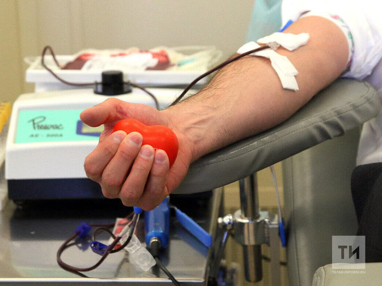 Казанцы пополнили республиканский банк крови на 80 литров