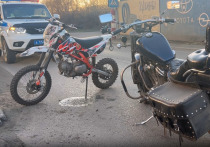 Вечером 20 апреля в Бийске столкнулись два мотоцикла. На место ДТП незамедлительно прибыли сотрудники Госавтоинспекции. 