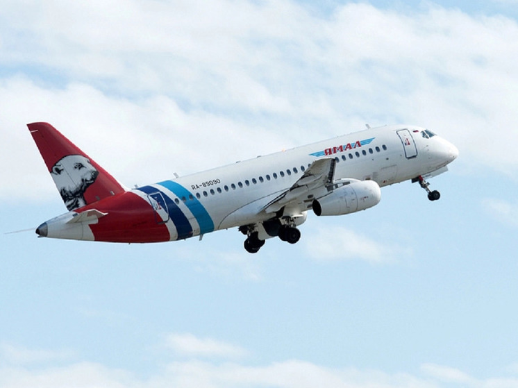 Авиакомпания «Ямал» снизит цену на билеты для пассажиров с подтвержденным статусом жителя арктического региона — при наличии карты «Морошка»