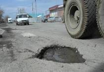 Губернатор Челябинской области Алексей Текслер поручил приступить к ремонту магистралей и выделил на это дополнительные средства
