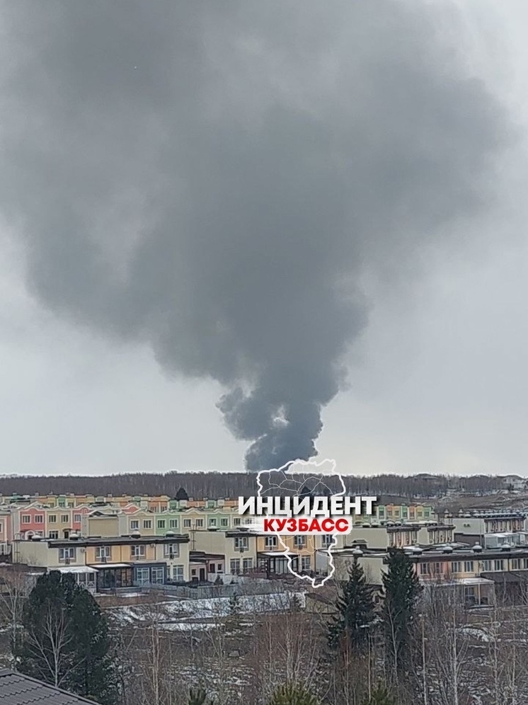 Соцсети: кемеровчане сообщают о взрывах и пожаре