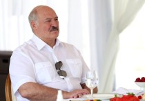 Президент Белоруссии Александр Лукашенко полагает, что в данное время сложилась самая удобная ситуация для мирных переговоров между РФ и Украиной