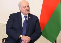 Президент Белоруссии Александр Лукашенко, выступая на Всебелорусском народном собрании, сказал, что блок НАТО в случае столкновения с РФ нанесет первый удар по Белоруссии, которая разместила у себя российское ядерное оружие