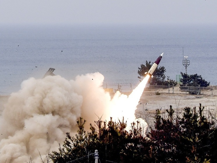 Кимаковский: Киев мог использовать дальнобойные ракеты ATACMS при попытке атаки на Мариуполь