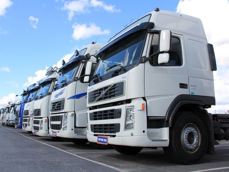 Калининградские водители грузовиков выбирают работу в Польше и Литве