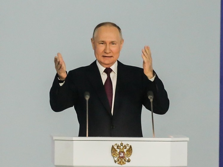 Путин призвал российских законодателей уделить внимание вопросам межнационального согласия