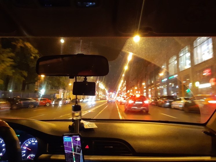 В Петербурге легальных такси стало больше на 11 %