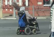 На дорогах в Сергиевом Посаде заметили бабушку на электрической коляске