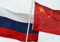 Российско-китайский товарооборот растет, но рост замедляется, говорится в материале Телеграм-канала Российско-Азиатского Союза промышленников и предпринимателей